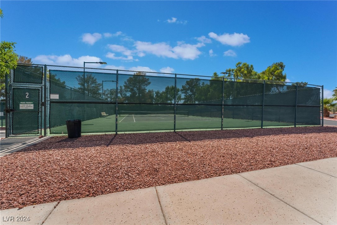 5321 La Patera Lane 0