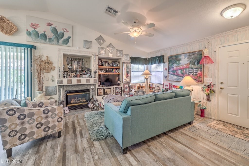 7556 Mossback Street