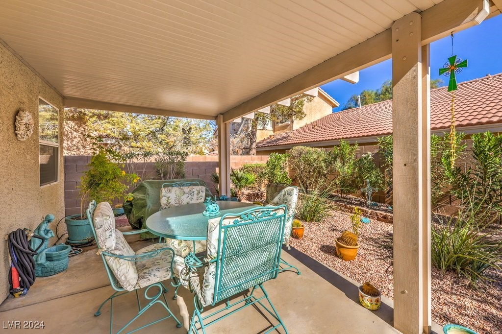 7556 Mossback Street