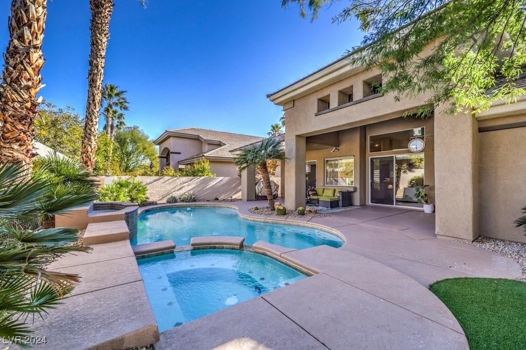 525 Summer Mesa Drive