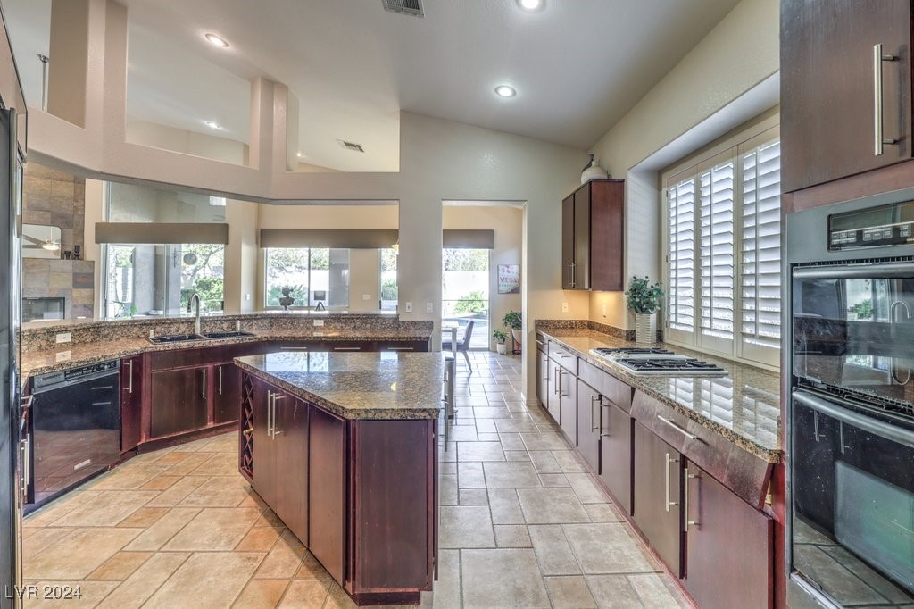 525 Summer Mesa Drive