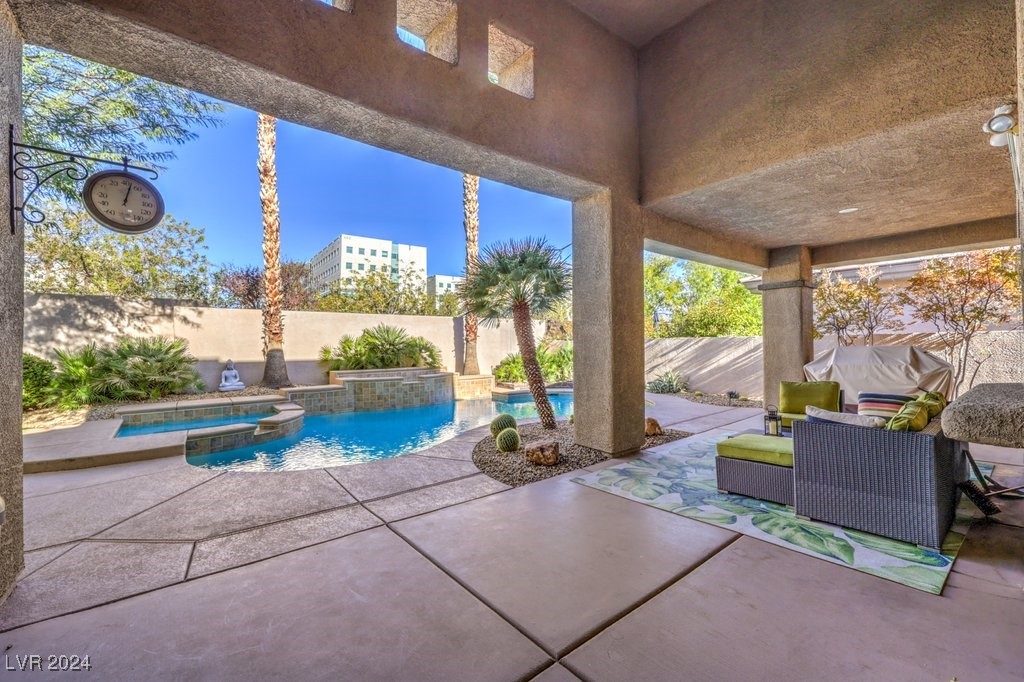 525 Summer Mesa Drive