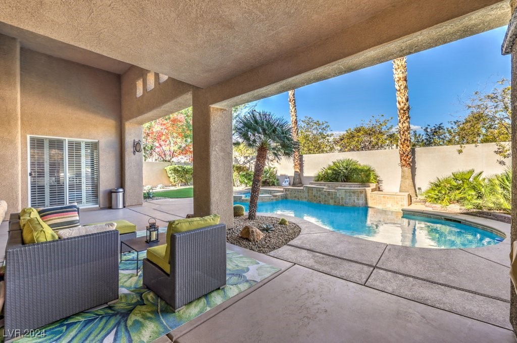 525 Summer Mesa Drive