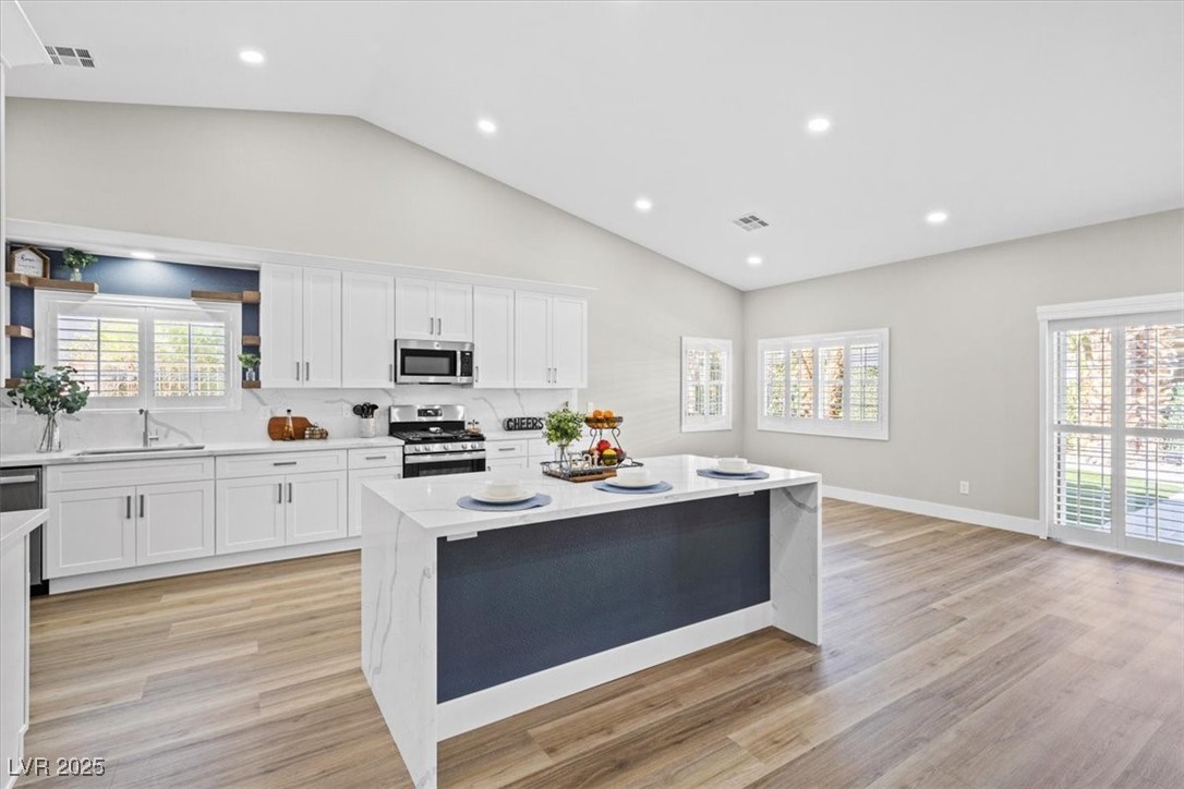 5104 ELM GROVE Drive