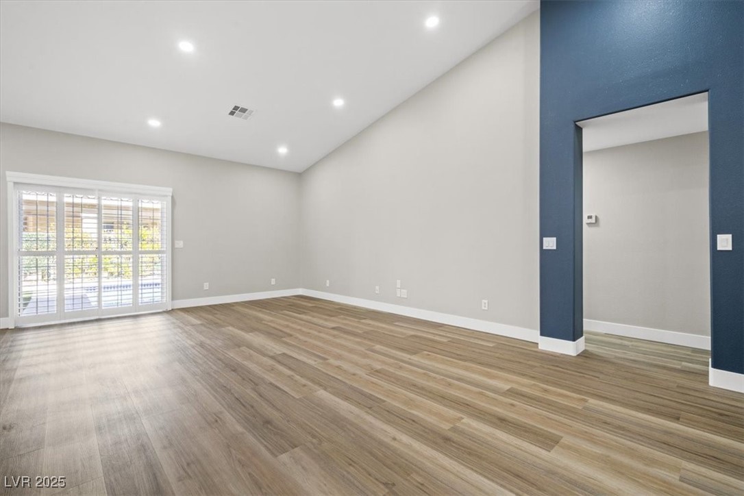 5104 ELM GROVE Drive