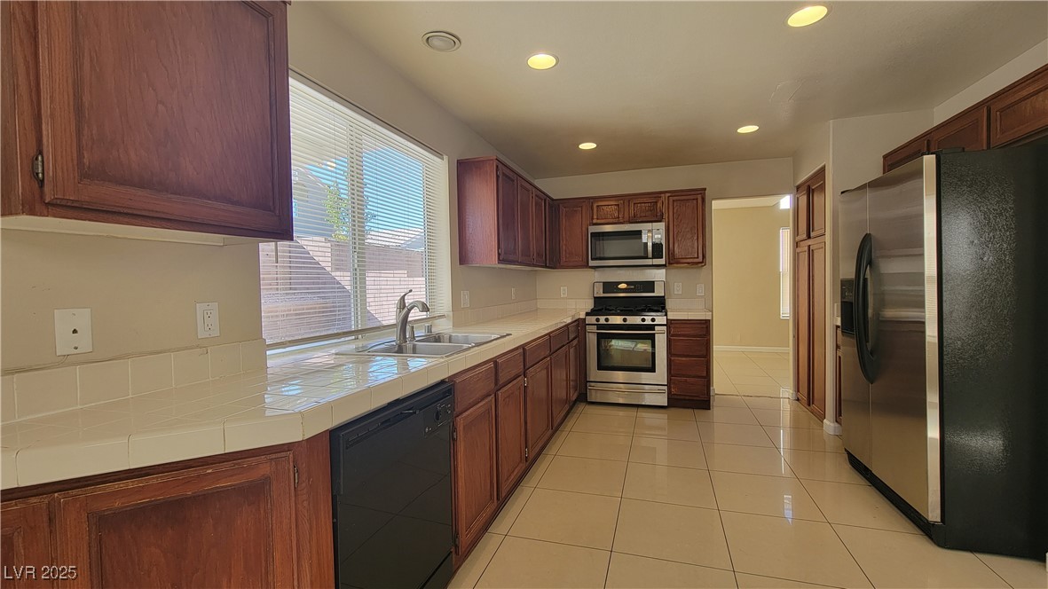 1833 Sierra Valley Way