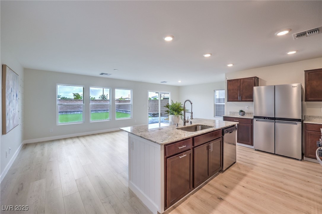 6941 Toll Mountain Street