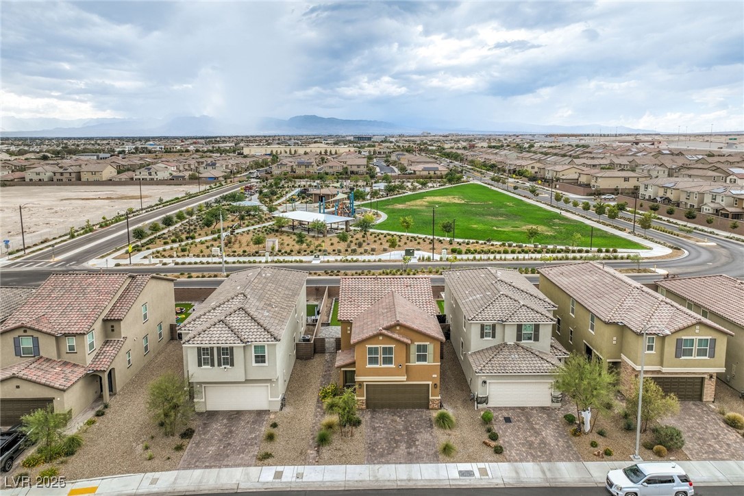 6941 Toll Mountain Street