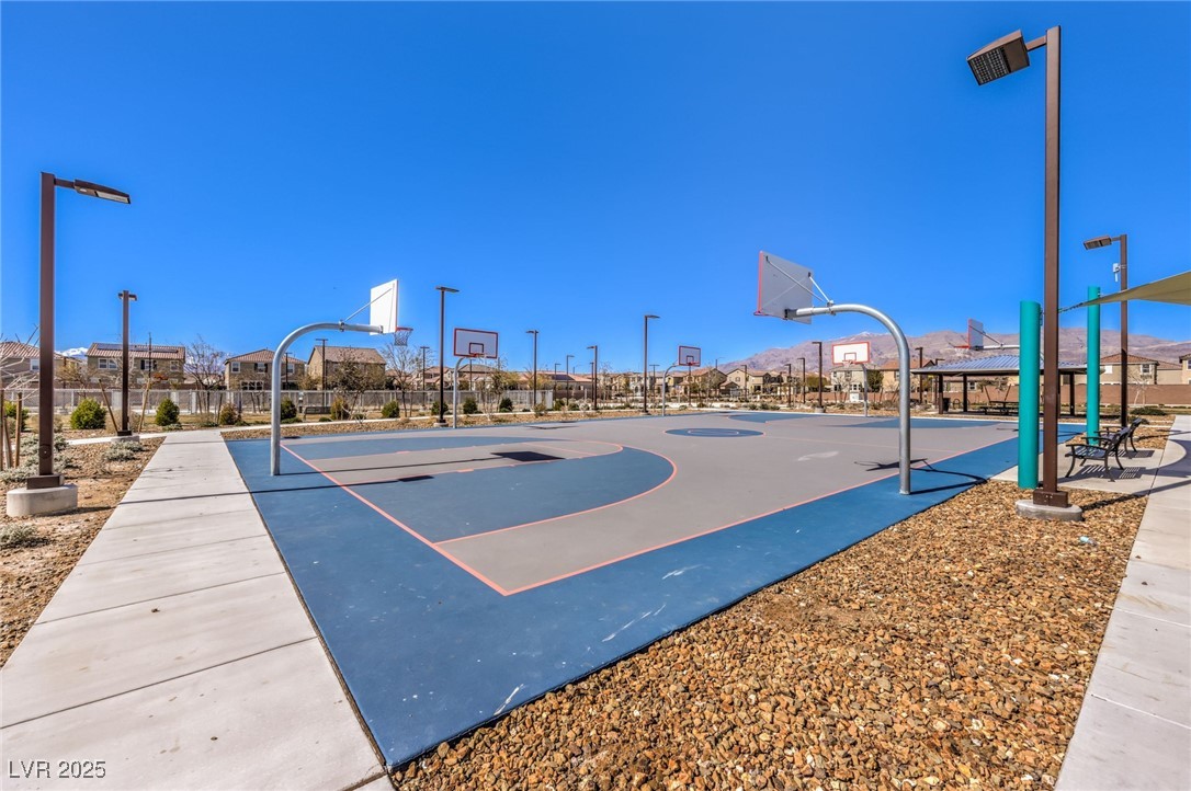 6941 Toll Mountain Street