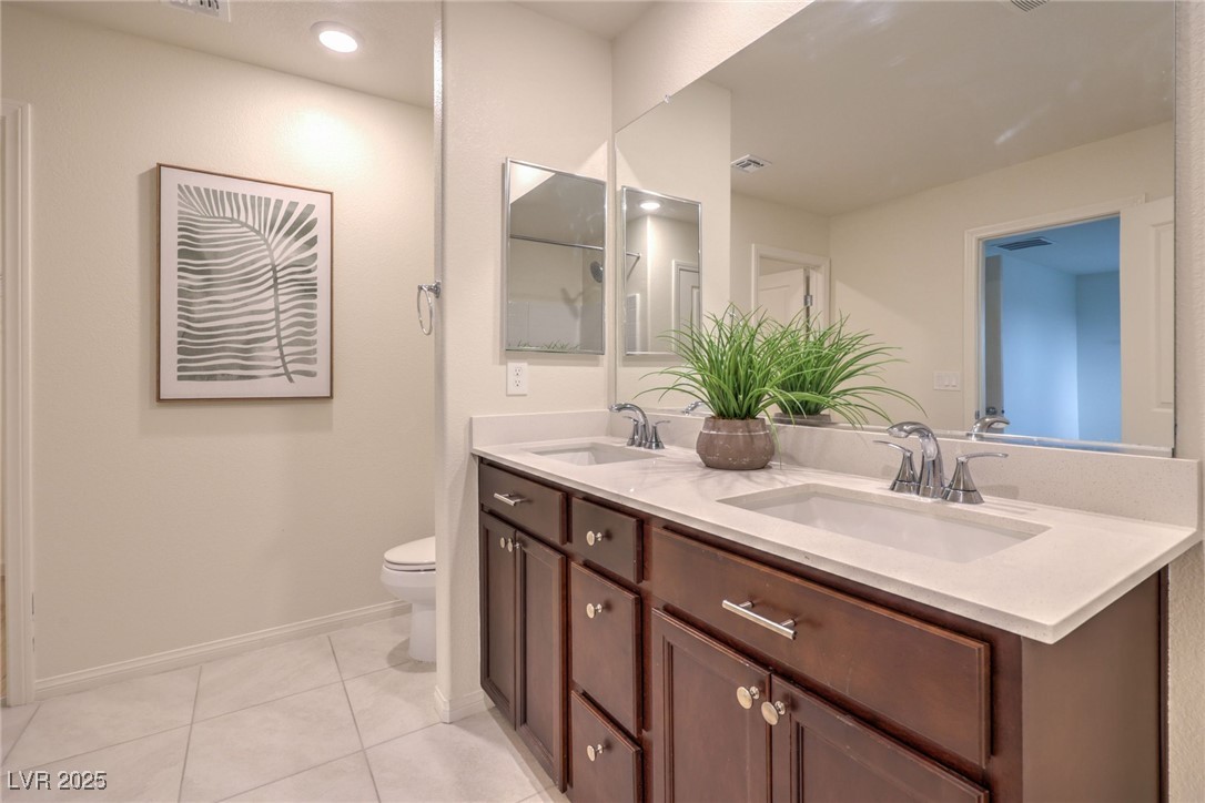 6941 Toll Mountain Street