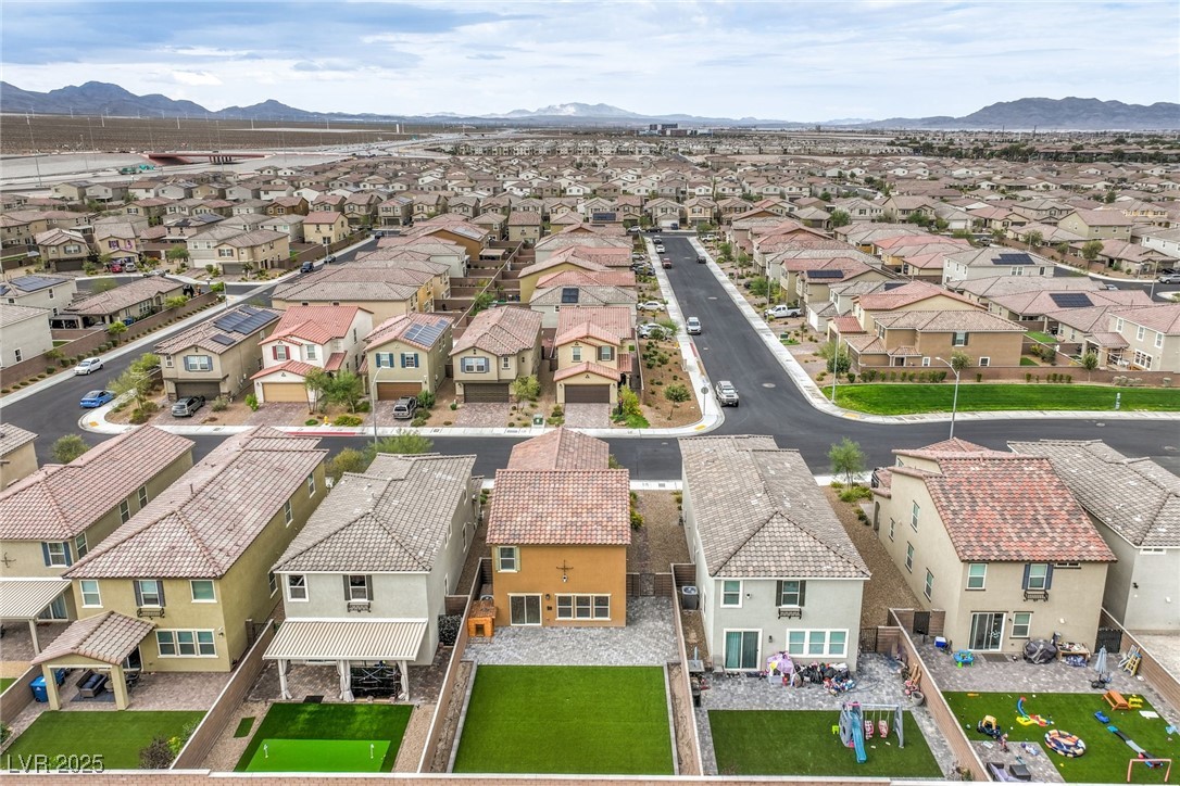 6941 Toll Mountain Street