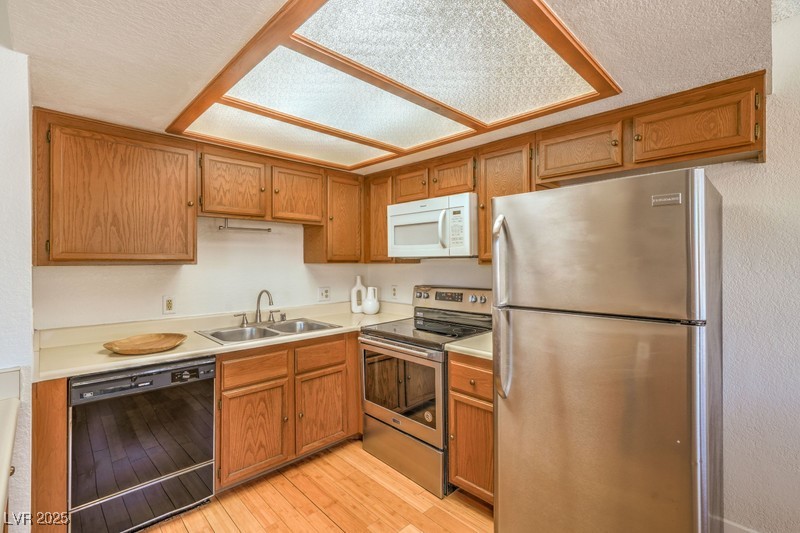 7961 Lions Rock Way 202