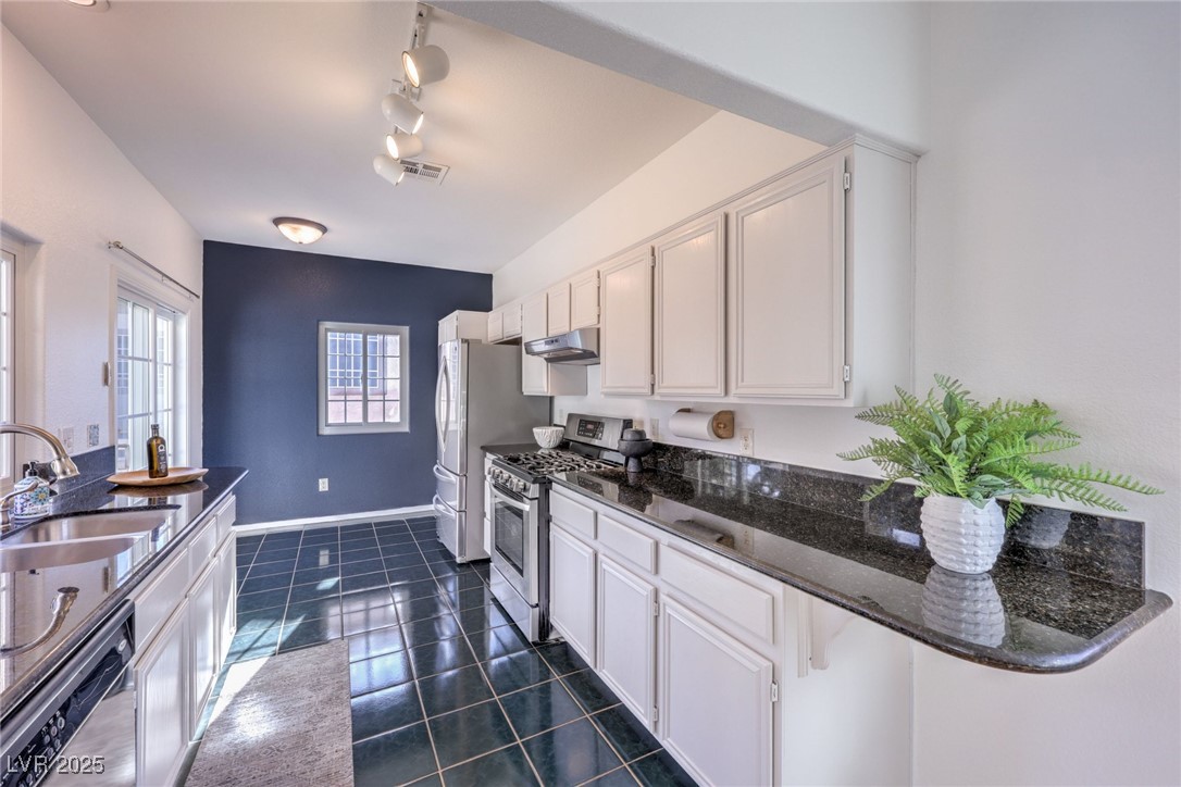 1851 Hillpointe Road 2524