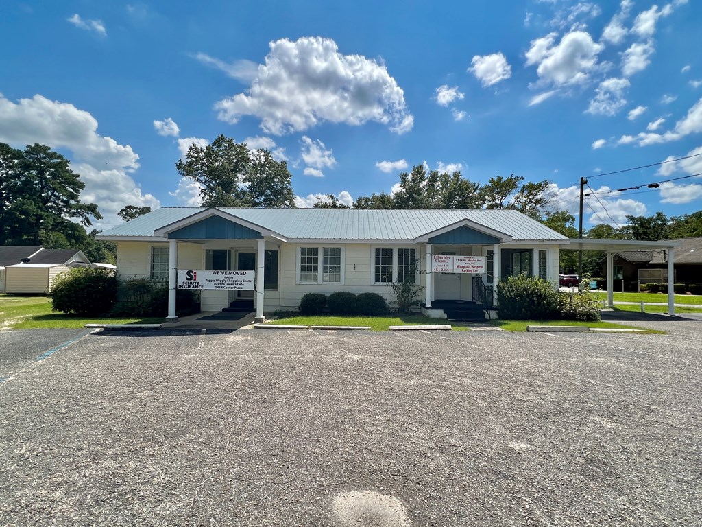 307 W Maple Avenue