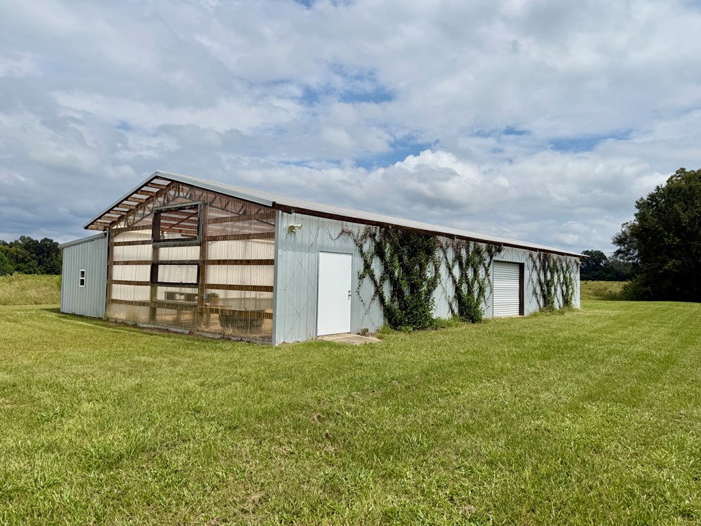 1.2 Acres E State Highway 52