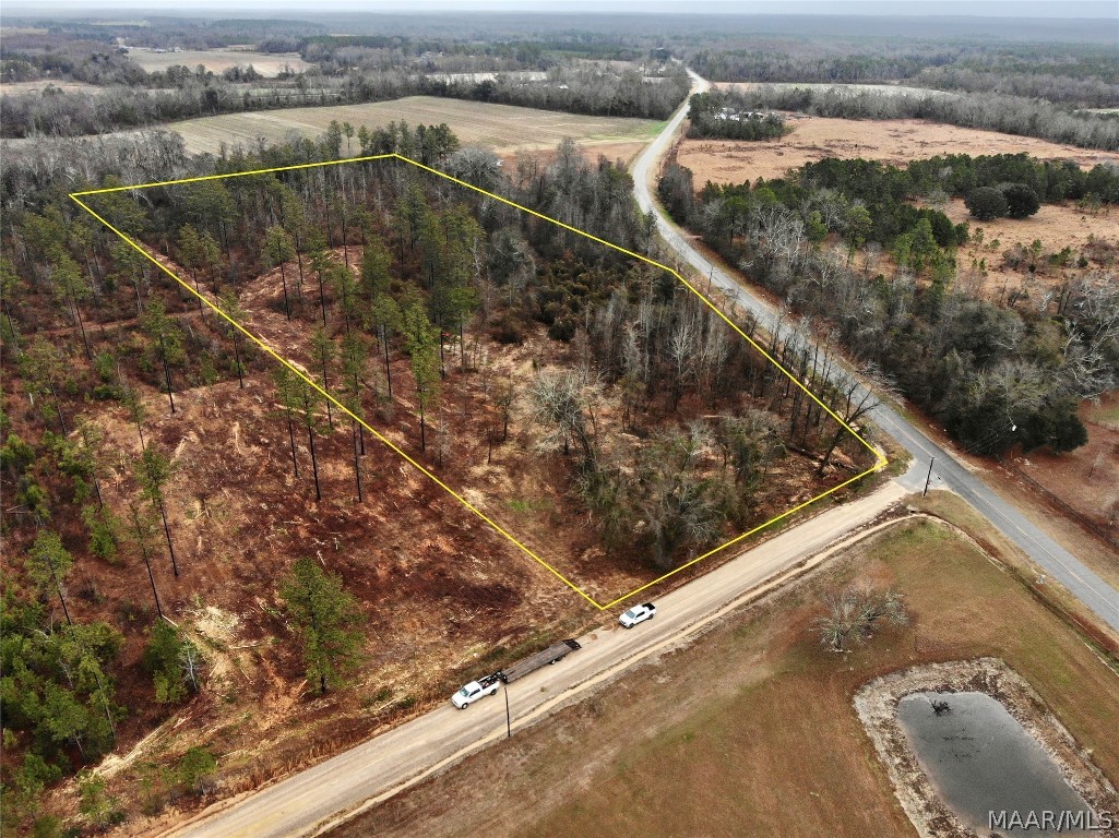 14ac County Road 55 .