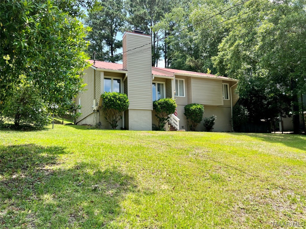 105 Comanche Court