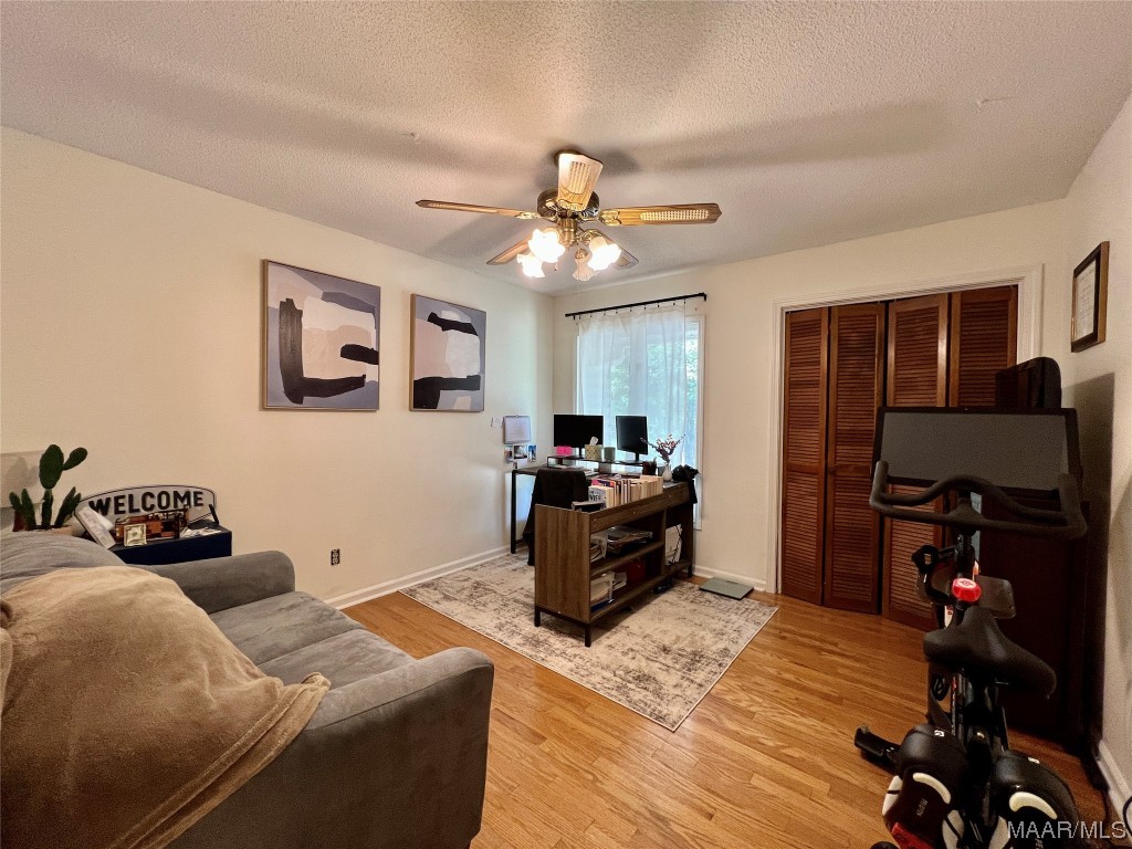 105 Comanche Court