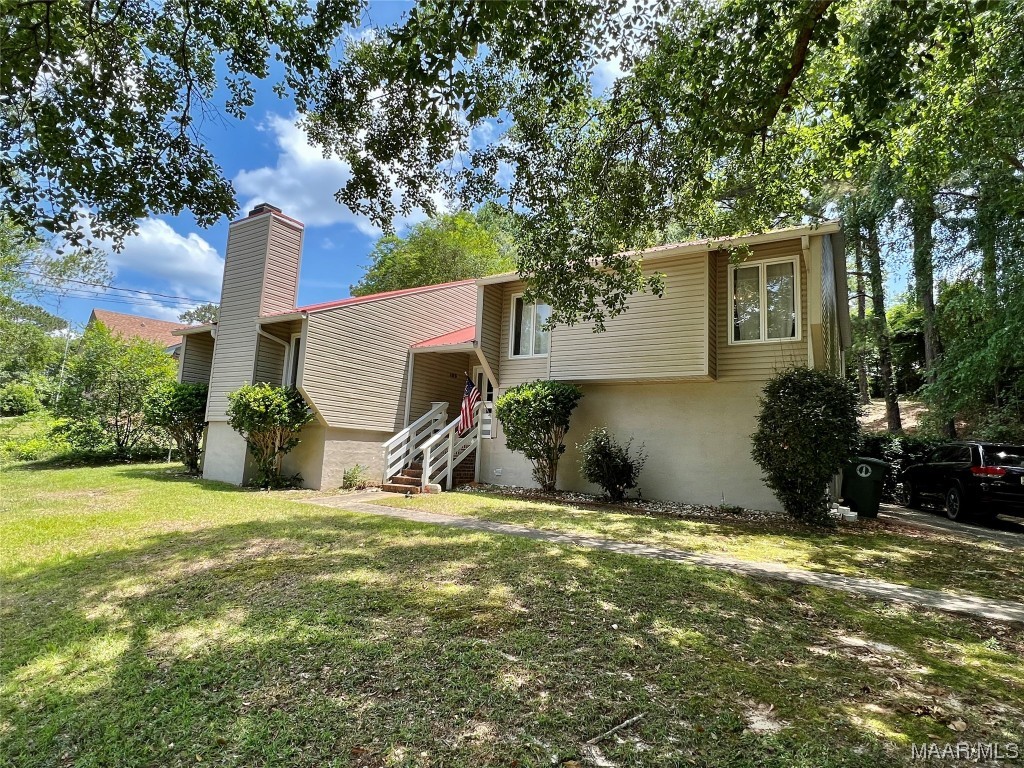 105 Comanche Court