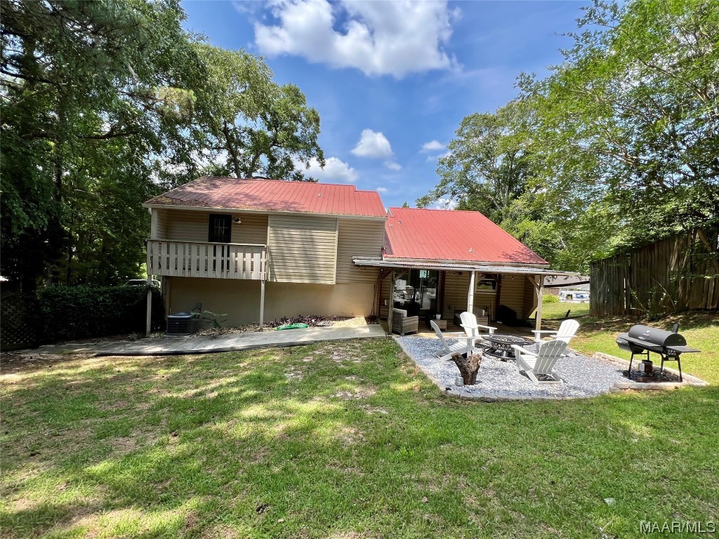 105 Comanche Court