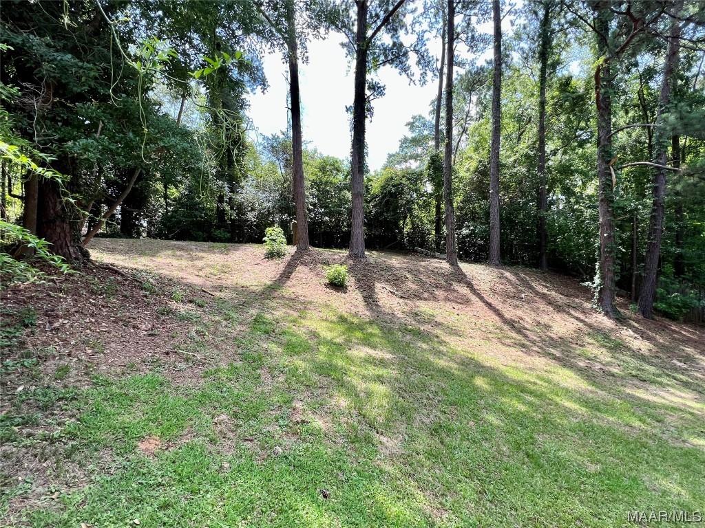 105 Comanche Court
