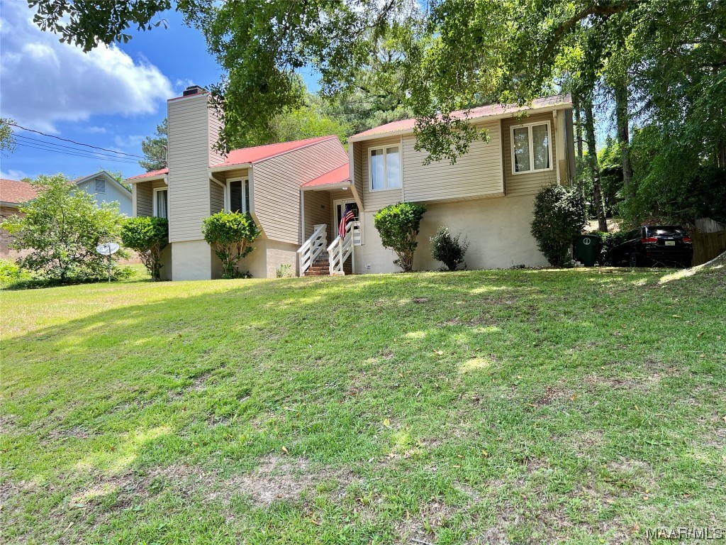 105 Comanche Court