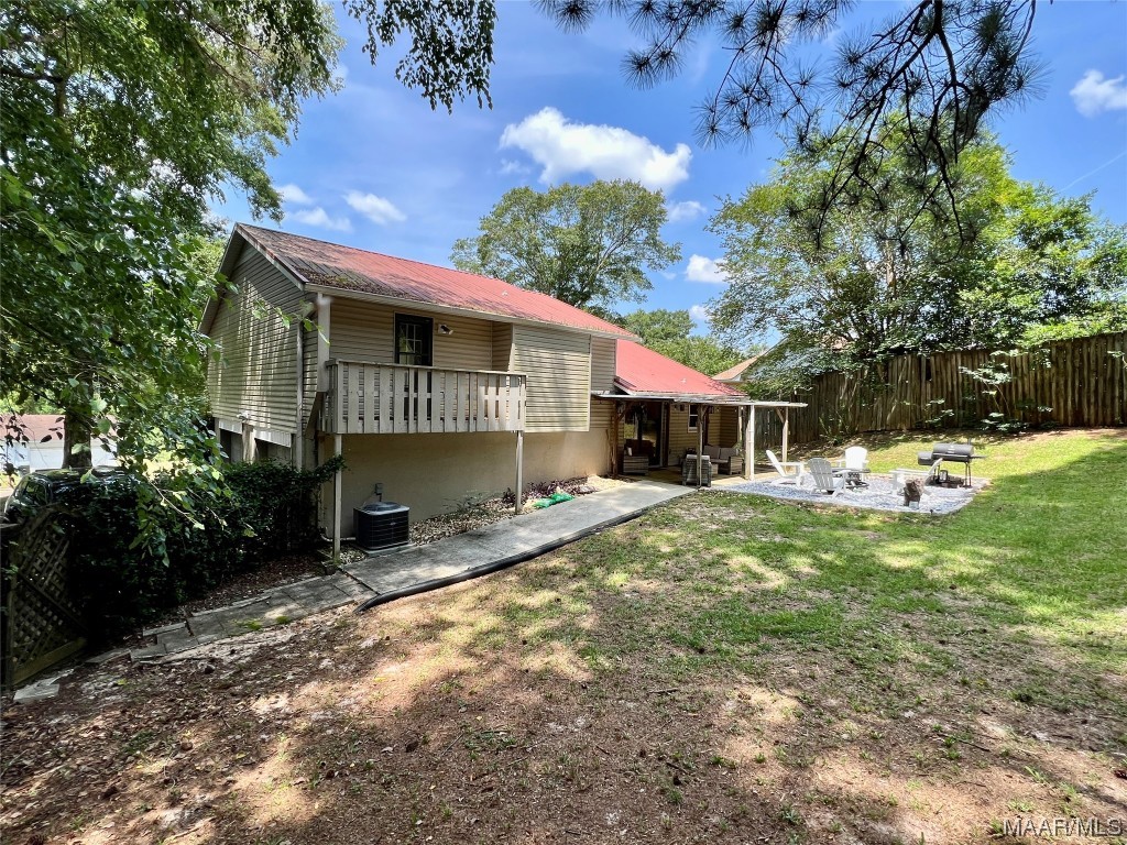 105 Comanche Court