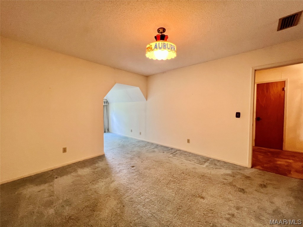 266 N Commerce Street