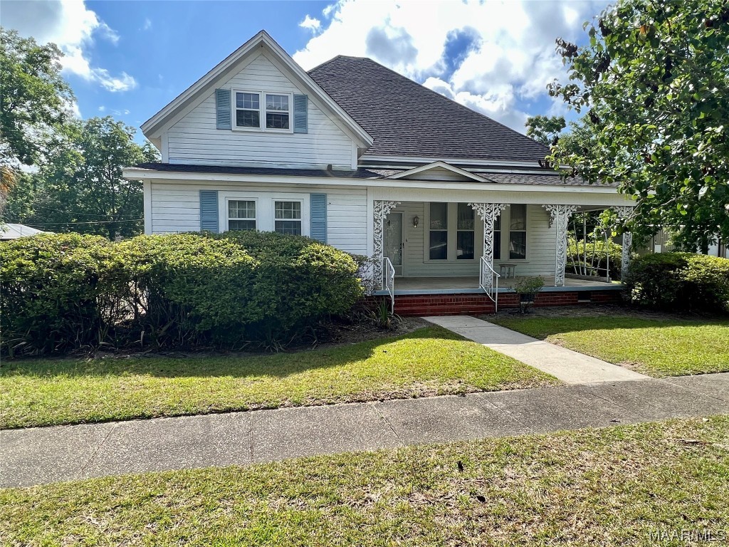 266 N Commerce Street