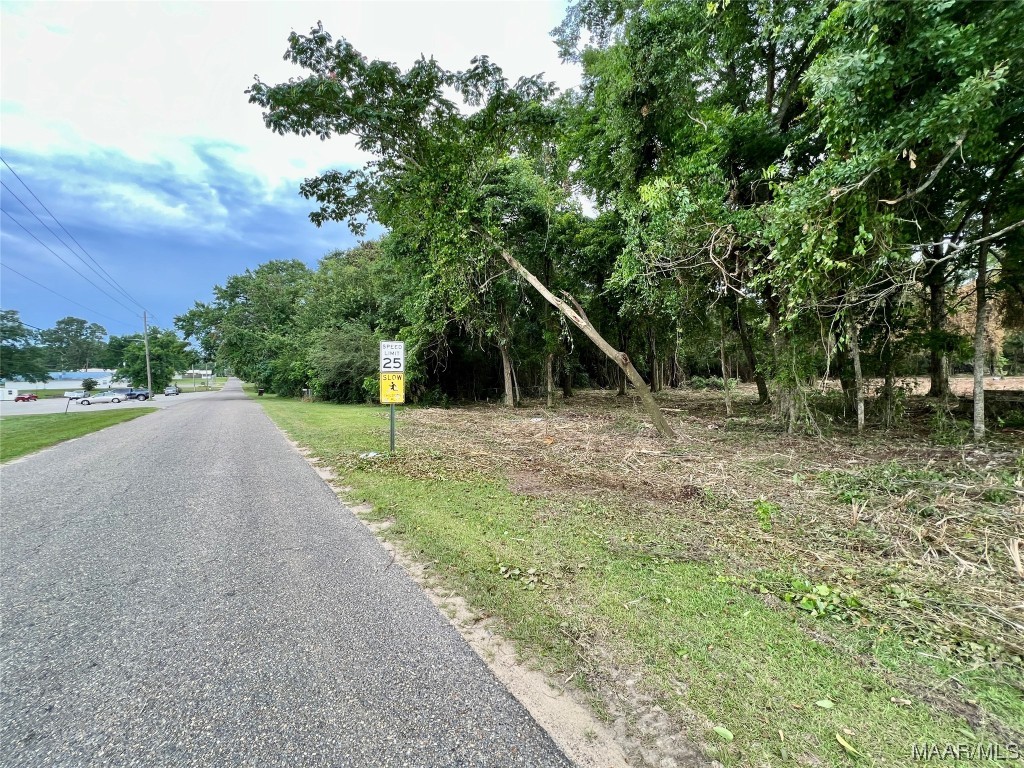 3.1AC E Highway 52 .