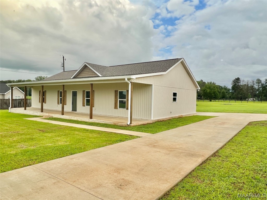 133 Peacock Circle