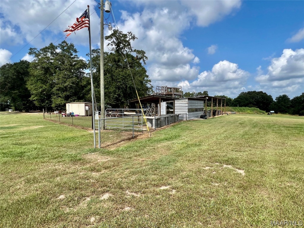 318.5acre Goose Hollow Road