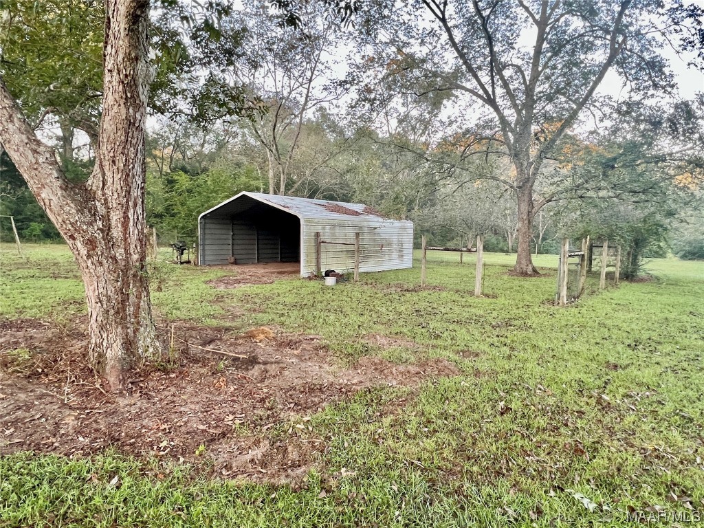 14954 E State Highway 52 .