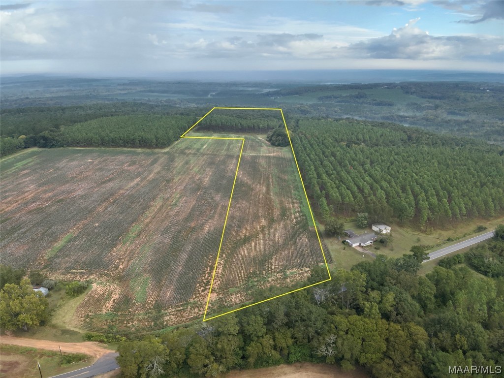 44ac County Rd 41 .