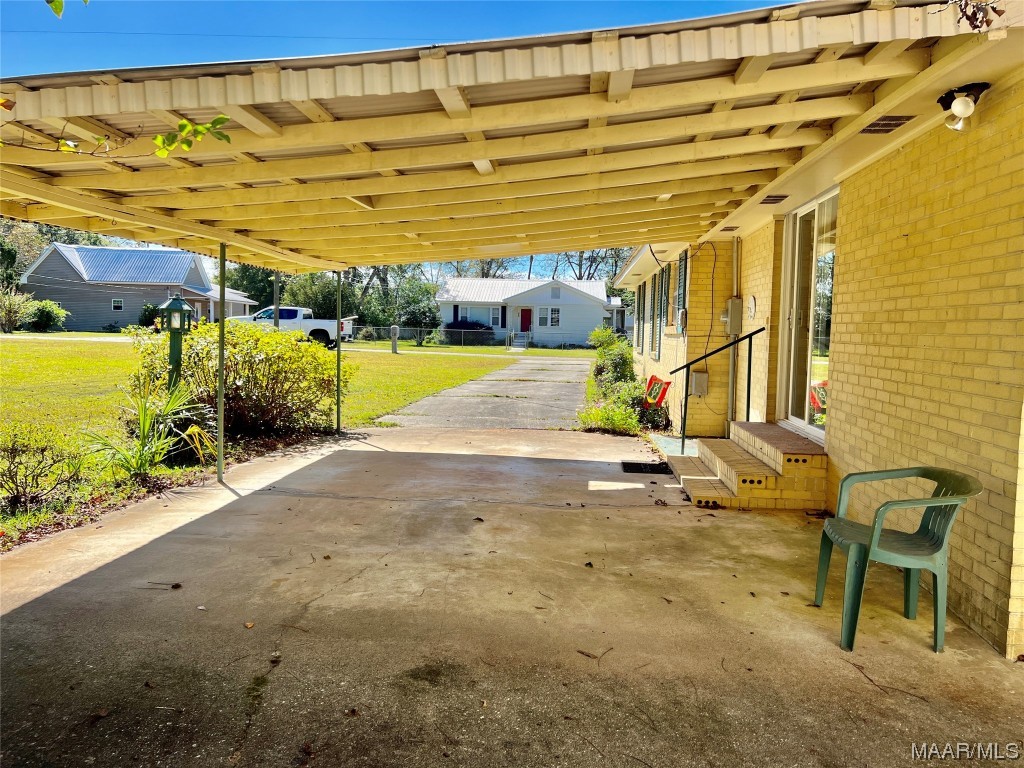 440 W Court Street