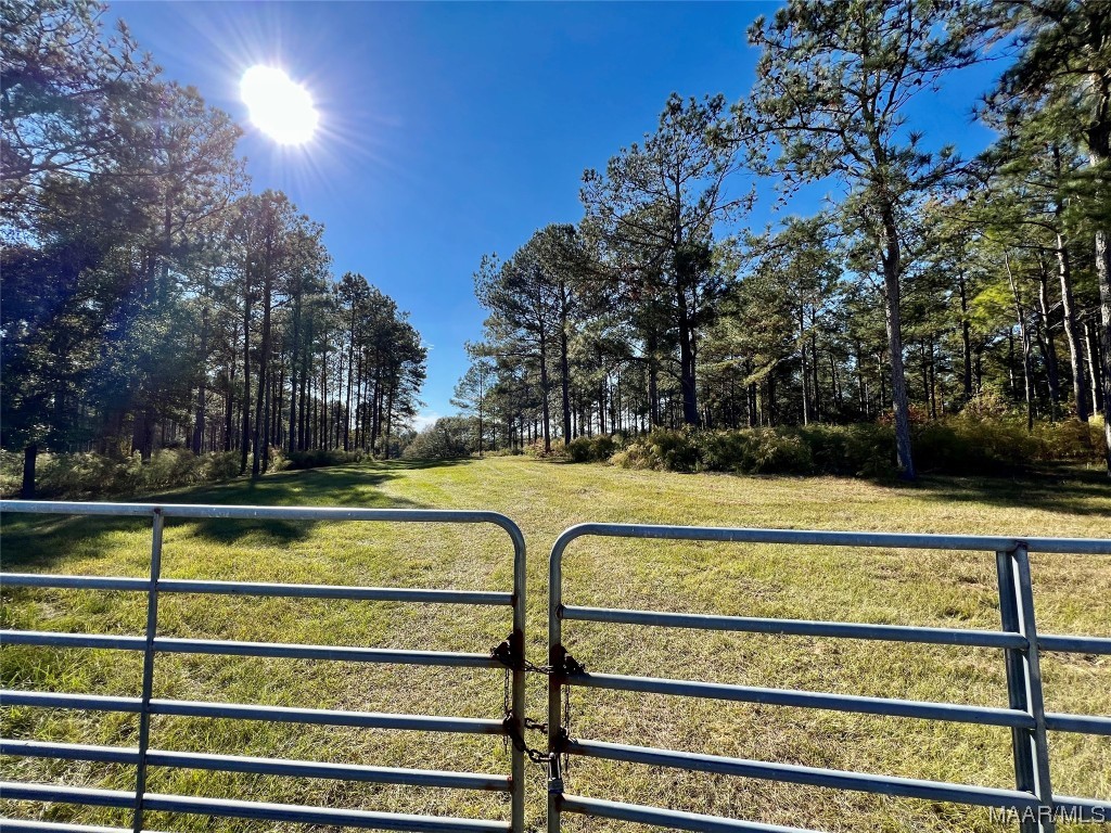 20ac County Road 114 .