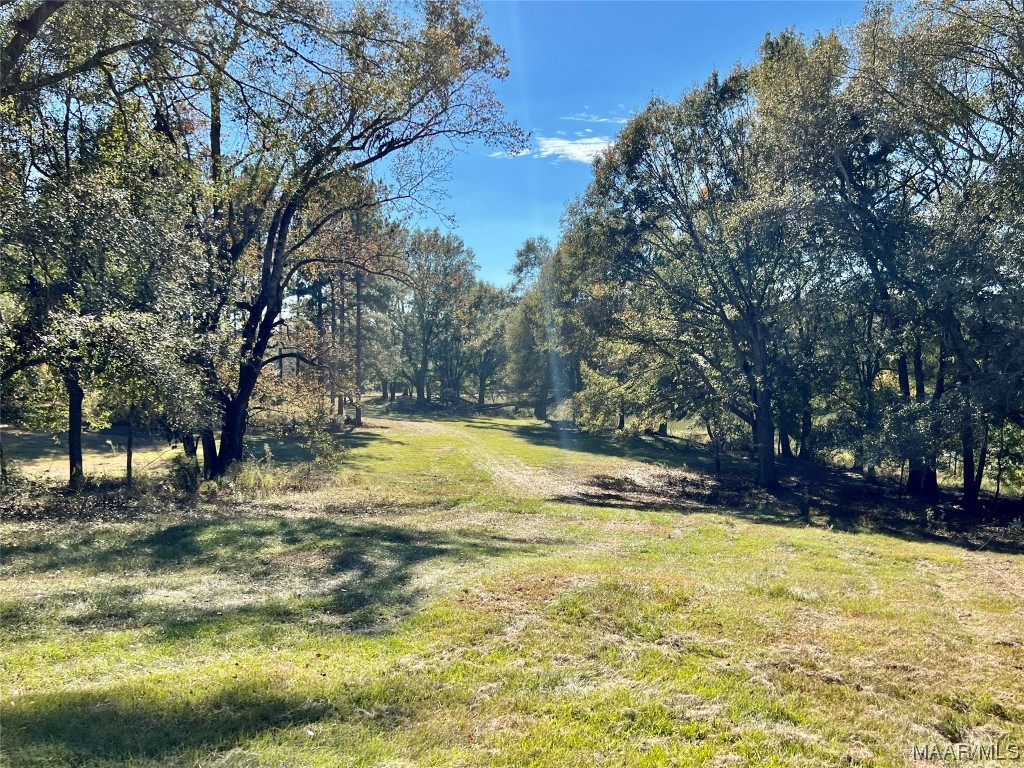20ac County Road 114 .