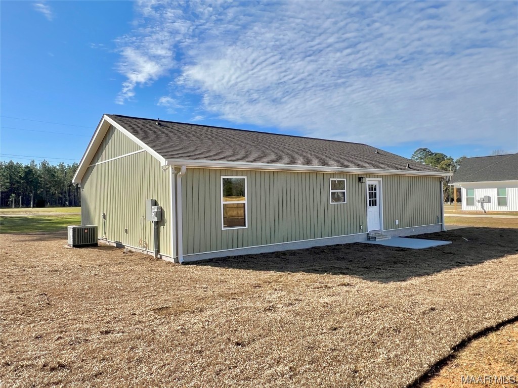 173 Peacock Circle