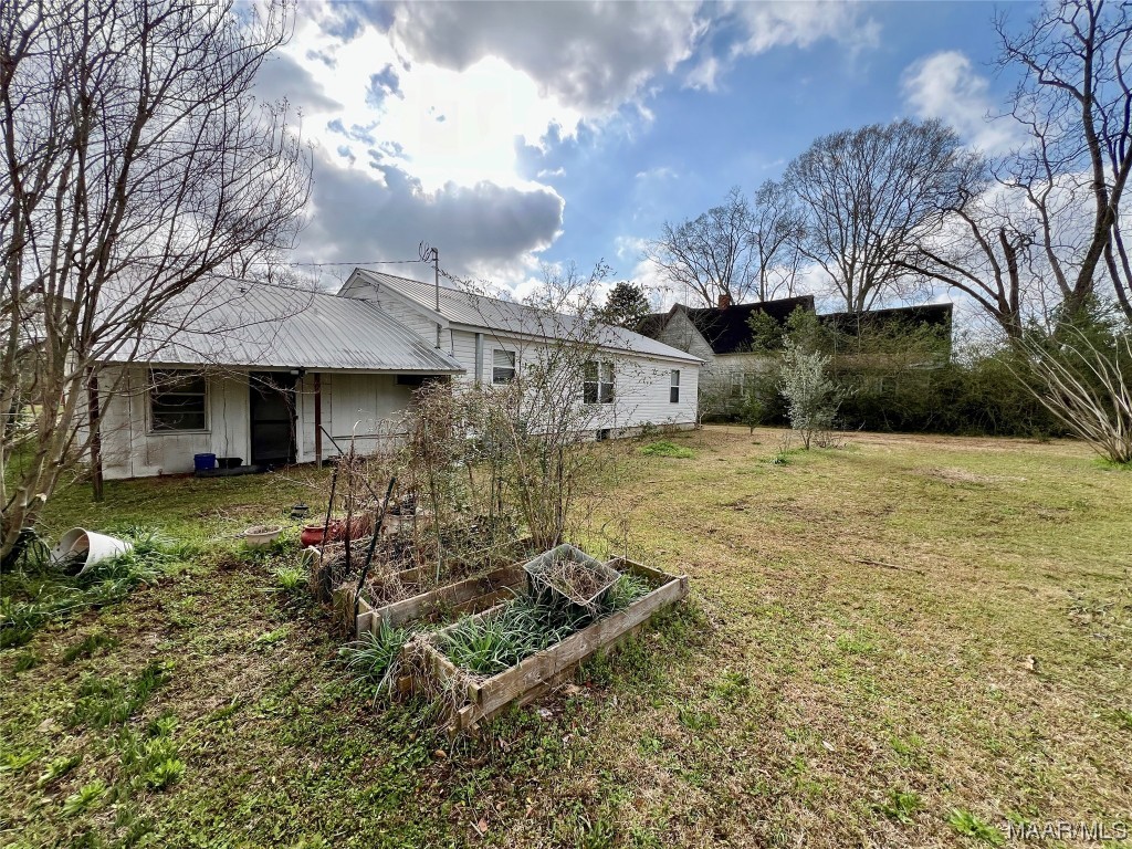 242 S Hemby Street