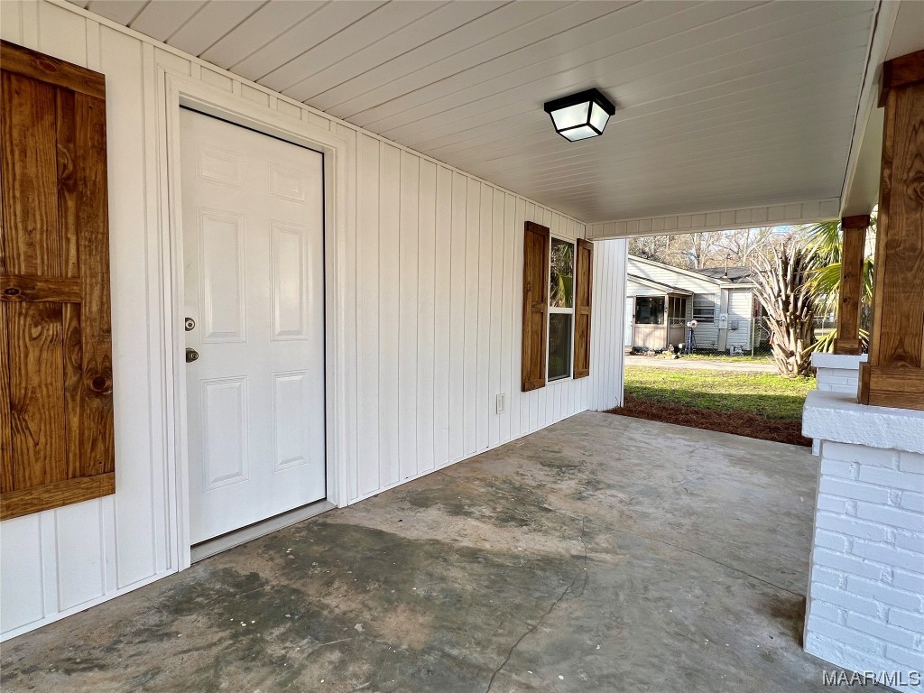173 N Harris Avenue
