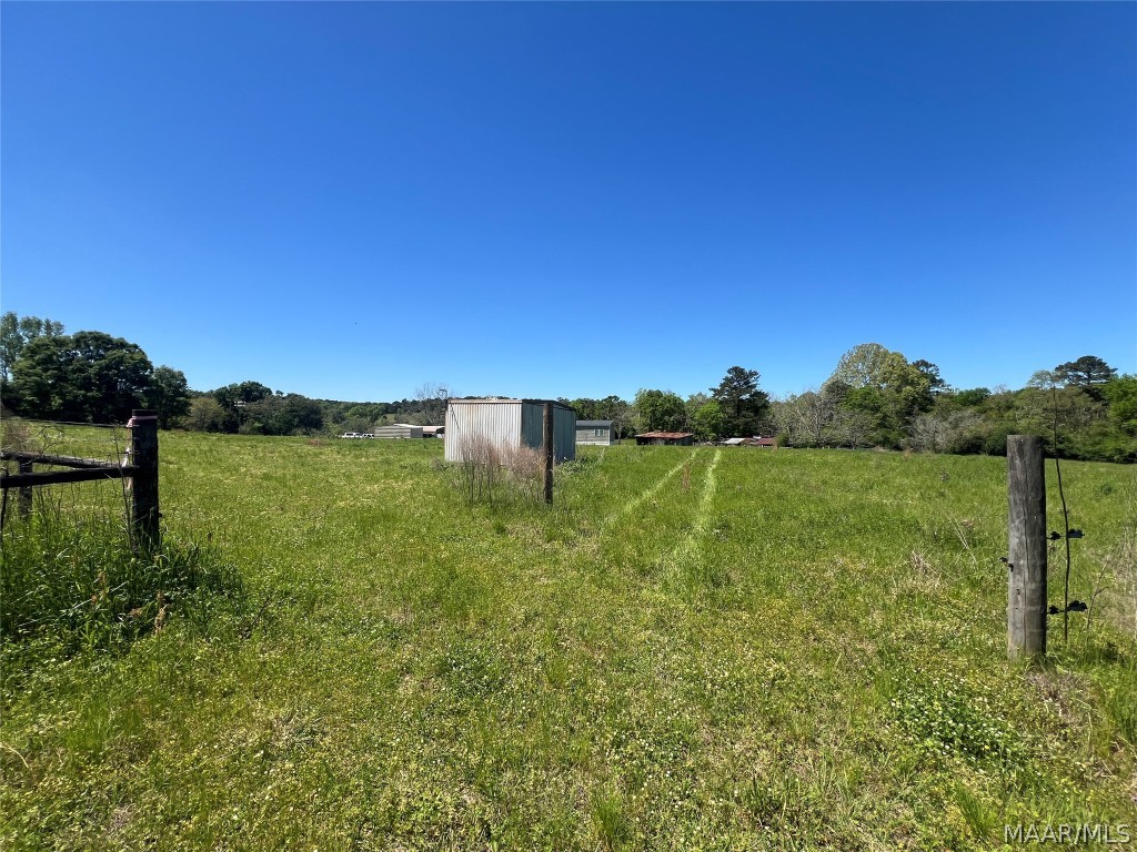 33.5 acres County Road 474 .