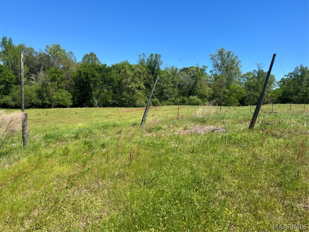 33.5 acres County Road 474 .
