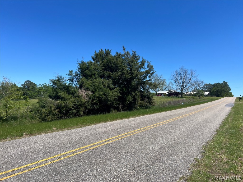 33.5 acres County Road 474 .