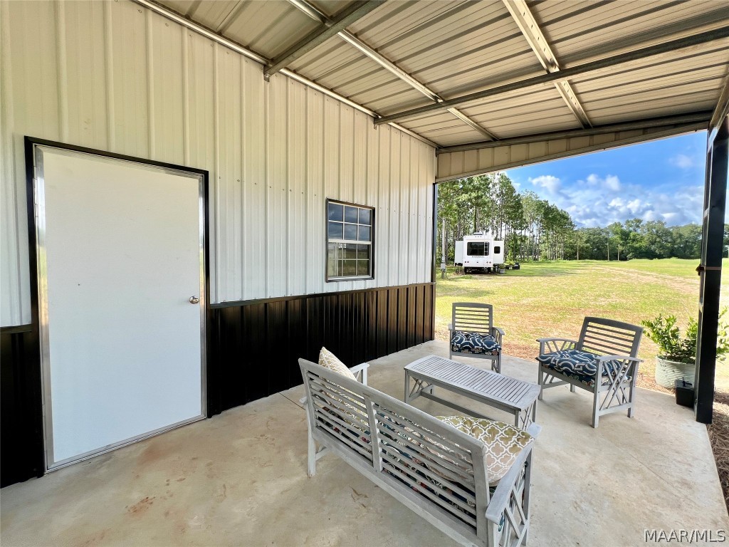 10907 County Road 41 .