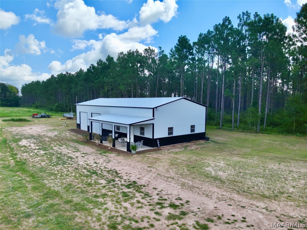10907 County Road 41 .