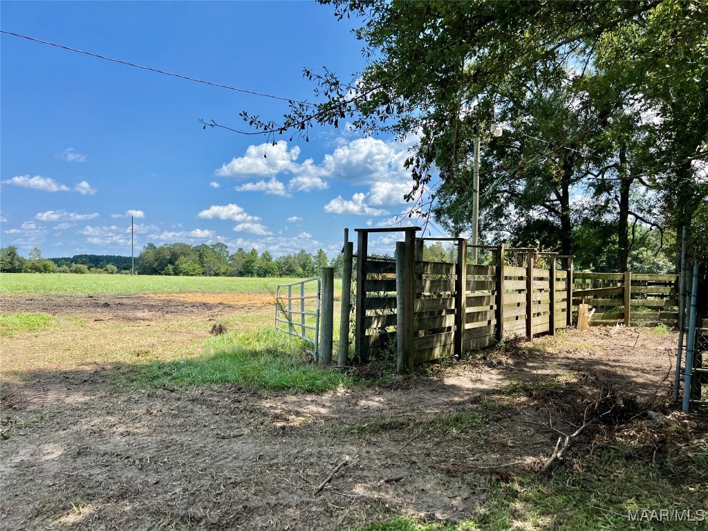 1091 Old Geneva Road