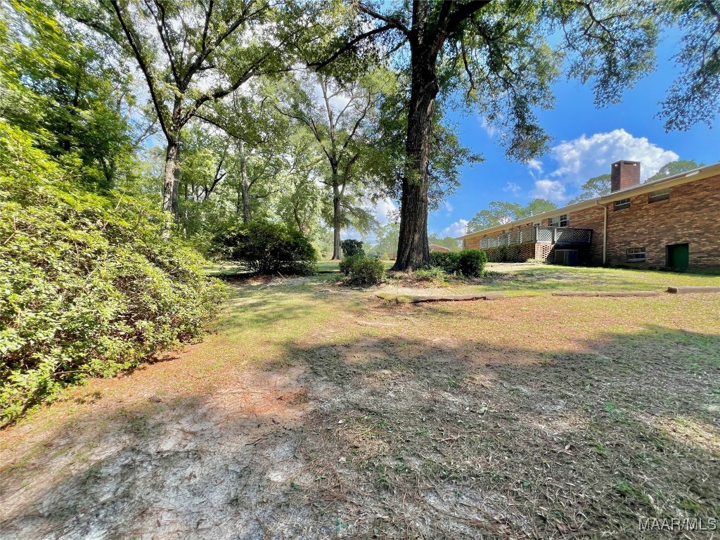 702 W Hemlock Avenue