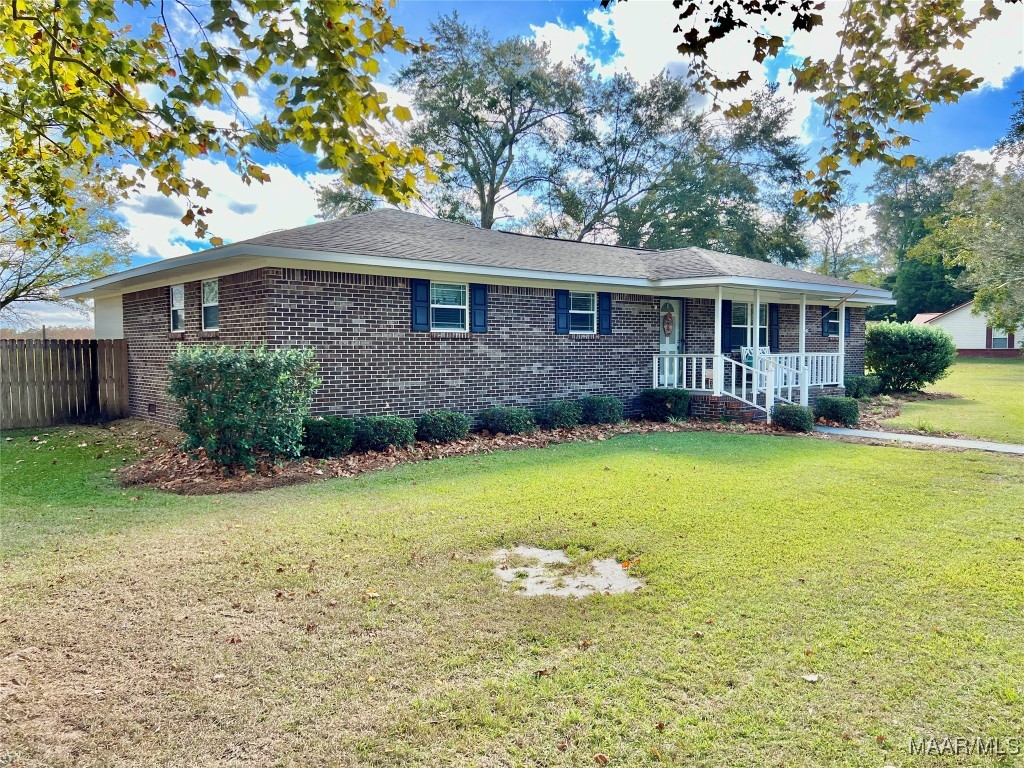 800 Maple Avenue