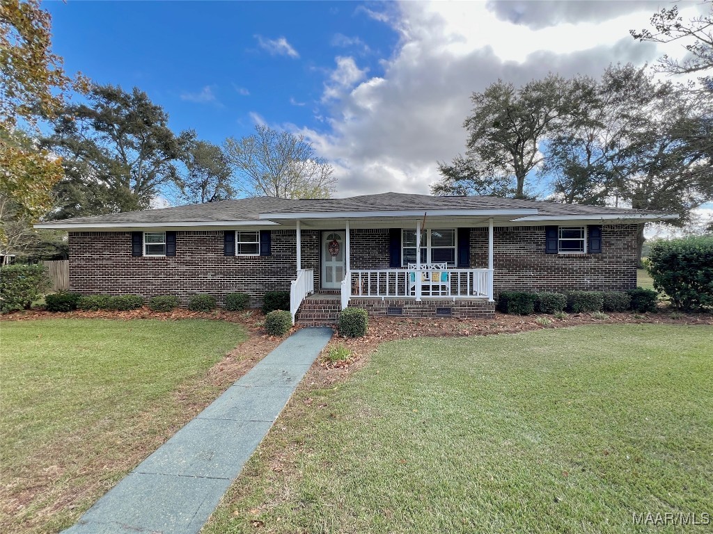 800 Maple Avenue