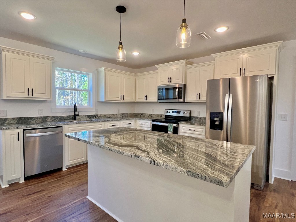792 S Watford Road